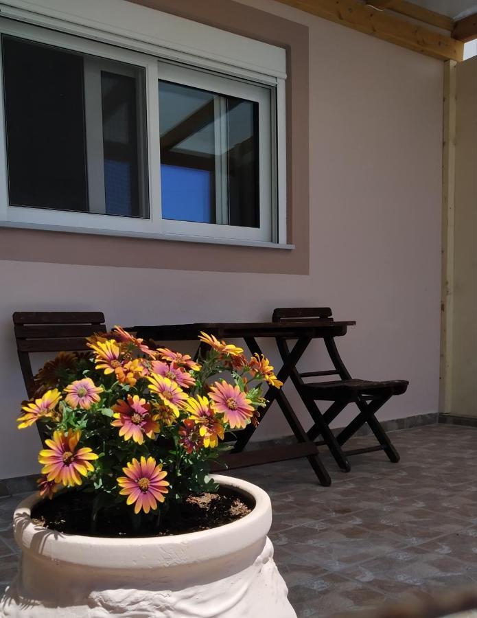 Sun And Sea 2 Elika Lakonias Apartman Kültér fotó